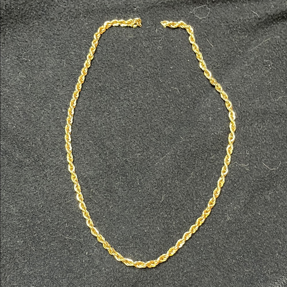 Elegant Gold Rope Chain Necklace